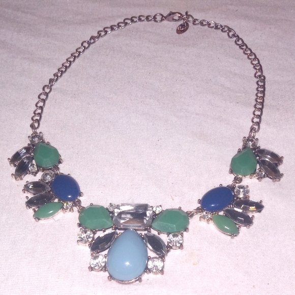 Cute, etc! Statement  Necklace GREEN AND SILVER tone 3 tone Cabochons Petty - Picture 2 of 10